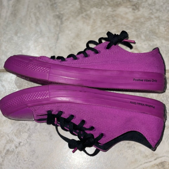 Converse Women's Bold Violet Sneakers - Picture 11 of 14